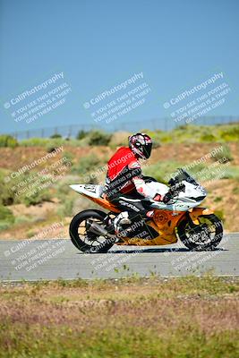 media/Apr-21-2024-TrackXperience (Sun) [[1a8d4e68db]]/Level 1/Session 1 (Turn 2)/